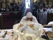 الكنيسة تصلى قداس الأربعين للقمص عبد المسيح بخيت كاهن أبو سيفين