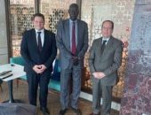 سفير مصر فى جوبا يلتقى وزير شئون شرق أفريقيا بحكومة جنوب السودان