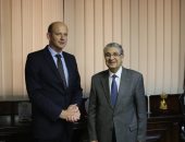 وزير الكهرباء يستقبل الرئيس التنفيذى لمنظمة الهيدروجين الأخضر لبحث التعاون
