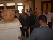 محافظ المنيا يتابع أعمال الصيانة بالمدارس استعدادا للعام الجديد