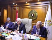 وزير التعليم العالى يوجه أعضاء هيئة التدريس بالتواجد بالجامعات الأهلية من اليوم الأول للدراسة