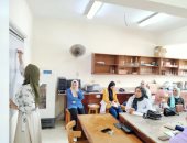 بدء الدراسة جزئيا بجامعة دمياط اليوم.. صور