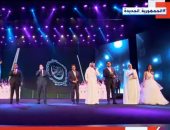 نجوم الغناء بالوطن العربى يشاركون فى أوبريت "لمتنا" أمام الرئيس