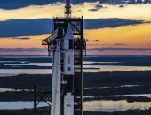 سبيس إكس تنقل صاروخًا لمنصة الإقلاع قبل إطلاق مهمة Crew-5