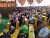 عميد تربية رياضية بالإسكندرية يلتقى بأولياء الأمور لشرح لائحة الساعات المعتمدة