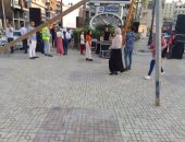 استعدادات أهالى دمياط للاحتفال بانتصارات أكتوبر فى ميدان الساعة.. صور