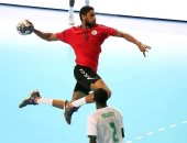 شهاب عبد الله يلحق ببعثة يد الأهلى فى تونس بعد إصابة سيسا