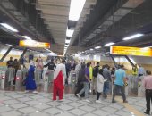 أخبار × 24 ساعة.. توافد الركاب على محطات المترو الجديدة بالخط الثالث 