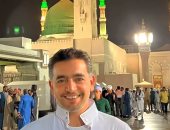 تزامنا مع ذكرى المولد.. هانى سلامة ينشر صوره من المسجد النبوى: أطهر بقاع الأرض