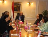 وزير قطاع الأعمال يبحث مع "هاندا" الصينية تعزيز التعاون وزيادة استثماراتها بمصر