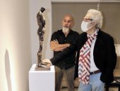 فاروق حسنى يزور معرض "ملف شخصى" لـ على نورى بجاليرى إبداع للفنون التشكيلية