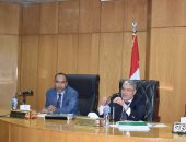 محافظ المنيا يتابع معدلات ونسب تنفيذ مشروعات "حياة كريمة" 