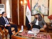 وزيرة الهجرة تلتقى سفير مصر فى التشيك لبحث تعزيز التعاون المشترك