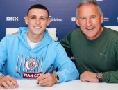 رسميا.. مانشستر سيتي يمدد عقد نجمه الشاب فودين حتى 2027
