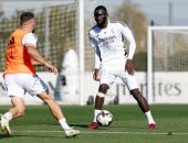 الريال ضد برشلونة.. روديجر خارج التشكيل الأساسي للملكي بالكلاسيكو