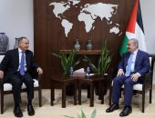 رئيس وزراء فلسطين يطالب مصر بالضغط على إسرائيل لوقف انتهاكاتها