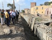محافظ المنوفية يتفقد أعمال تطوير وتوسعة طريق 23 وبربخة ترعة جانبية مجيريا