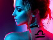 مهما يقعوا بيقوموا تانى.. 4 مميزات مبهرة فى مواليد برج الميزان