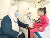 صحة المنيا تقدم الخدمات الطبية والعلاجية لـ1336 حالة فى قرية التحرير بمغاغة