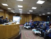 محافظ المنيا يتابع تنفيذ مشروعات المبادرة الرئاسية "حياة كريمة" بمختلف القطاعات