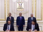 رئيس الوزراء يشهد توقيع اتفاقية بين المصرية للاتصالات والأعلى للمستشفيات الجامعية