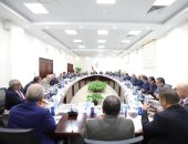 التعليم العالى: قبول 866 ألف طالب بالجامعات الحكومية والتكنولوجية والمعاهد.. و71 ألفا بالجامعات الخاصة والأهلية.. أيمن عاشور يوجه برفع المقررات الدراسية على المنصات الرقمية ويوجه بتفعيل توصيات المؤتمر الاقتصادى