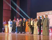 خالد جلال يلقى كلمة وزيرة الثقافة بافتتاح ملتقى القاهرة الدولى للمسرح الجامعى