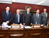 وزير السياحة والآثار يستعرض المحاور الرئيسية لمسودة الاستراتيجية الوطنية للسياحة