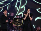 هانى شاكر يقدم نانسى جمال موهبة جديدة فى حفل مهرجان الموسيقى العربية