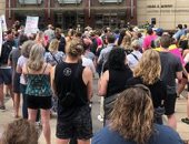 الصحف العالمية اليوم: التضخم يطغى على التحسن المتوقع لأداء الاقتصاد الأمريكي.. ريشى سوناك فى طريقه ليصبح أول رئيس وزراء هندوسى لبريطانيا.. ورئيسة وزراء إيطاليا تؤكد عزمها تعزيز التعاون مع مصر فى الطاقة والبيئة