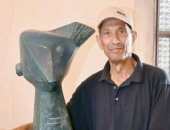"60 عامًا من الفن" معرض يحتفل بتجربة الفنان أحمد عبدالعزيز بمركز الجزيرة