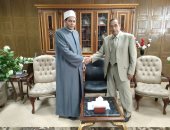 محافظ شمال سيناء يشدد علي عودة المساجد لمكانتها الرئيسية ونشر الفكر المعتدل