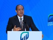 الرئيس السيسى: على مؤسسات الدولة مساعدة الحكومة فى كل إجراء