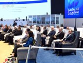 جلسة "خارطة طريق لتطوير قطاع الصناعة.. تحديات وآليات تحفيز القطاع" فى اليوم الأخير من المؤتمر الاقتصادى.. محافظ البنك المركزى: الأمر الإيجابى المستخلص من الأزمة العالمية تركيز الدولة والقطاع الخاص على الصناعة