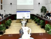 وزير السياحة والآثار يعقد اجتماعا مع الرئيس التنفيذي للهيئة العامة للاستثمار