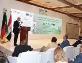 محافظ بنى سويف: نسعى لرؤية مشتركة وخطوات جادة للنهوض بالنباتات الطبية والعطرية