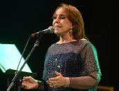 عفاف راضى تتألق فى سادس ليالى مهرجان الموسيقى العربية بالإسكندرية