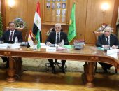 رئيس جامعة المنوفية يرأس اللجنة المختصة بترشيح المتقدمين لوظيفة عميد كلية الطب