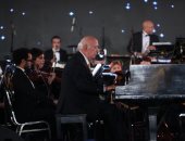 عمر خيرت يحيي حفلاً موسيقيًا على مسرح الصوت والضوء بالأهرامات الشهر المقبل