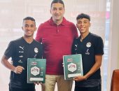 "المصري" يوقع عقدي احتراف لثنائي منتخب الناشئين حسام حسن وعمرو عبد الصمد 