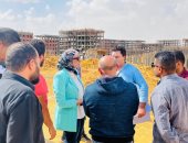 وزير الإسكان يكشف تفاصيل المشروعات الجارى تنفيذها بـ3 مدن جديدة 