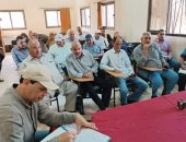 وكيل زراعة دمياط يتابع أعمال الحصر الإلكتروني استعدادا لاستقبال الحاصلات الشتوية