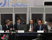 رئيس الوزراء يحضر مائدة التمويل المبتكر للمناخ والتنمية برئاسة ماكرون.. صور