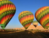 سماء الأقصر تشهد تحليق 45 رحلة بالون طائر على متنها 900 سائح 