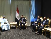 رئيس الوزراء يلتقى القائم بأعمال رئيس الوزراء المالى على هامش اليوم الثانى لـCOP27.. مدبولى: نحرص على تعزيز العلاقات مع مالى وندعم وحدة أراضيها.. والمسئول المالى يشيد بالتنظيم المتميز لقمة المناخ: فخر لأفريقيا