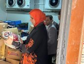 محافظ الدقهلية يحيل 35 محضرا بالمخالفات فى مجال المخابز والأسواق للنيابة العامة