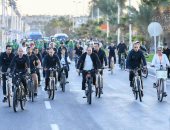 الرئيس السيسى يقود ماراثون دراجات فجرًا بشرم الشيخ لتفقد المناطق الصديقة للبيئة