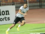 محاولات أهلاوية لتجهيز طاهر محمد طاهر لمباراة بيراميدز فى الدورى