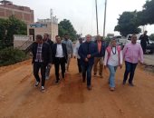 نائب محافظ الجيزة يتفقد أعمال التوسعة والتطوير بطريق طراد النيل بأوسيم