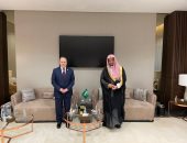 النائب العام يصل إلى السعودية لحضور الاجتماع السنوى لجمعية النواب العموم العرب